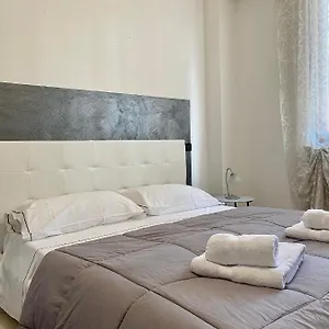 La Lucciola Aparthotel Lonato del Garda